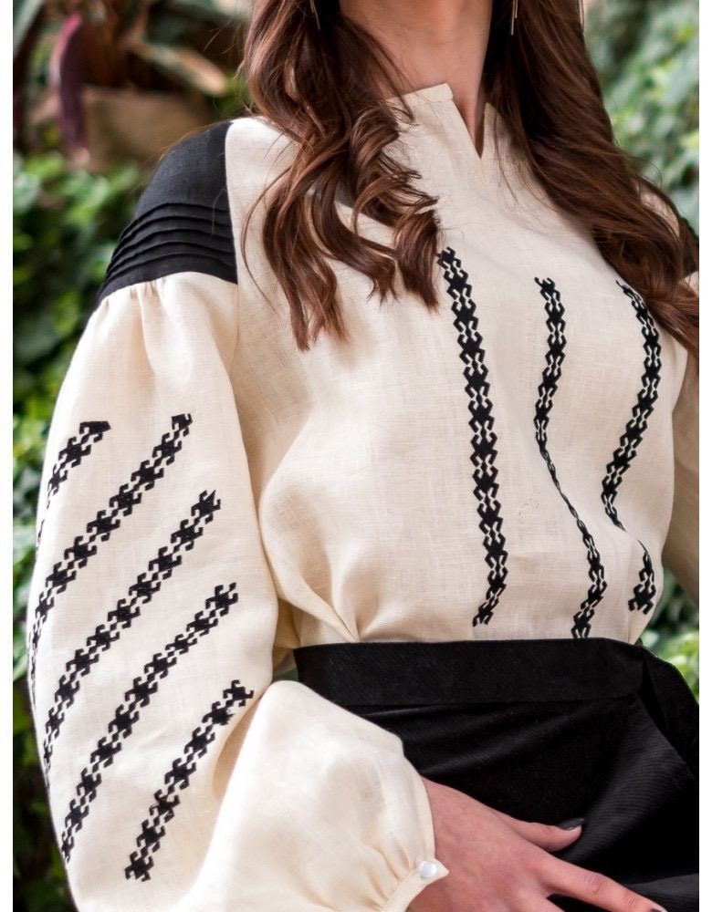 Beige Linen Ukrainian Vyshyvanka Blouse - Embroidered Bohemian Ethnic Shirt