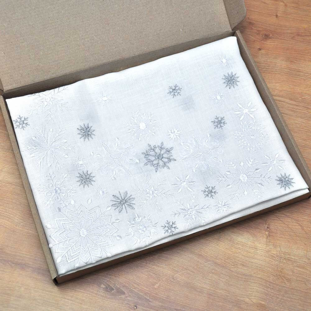 Mothers Day White Snowflake Tabletop 136x40cm Embroidered Ukrainian Tablecloth and Runner