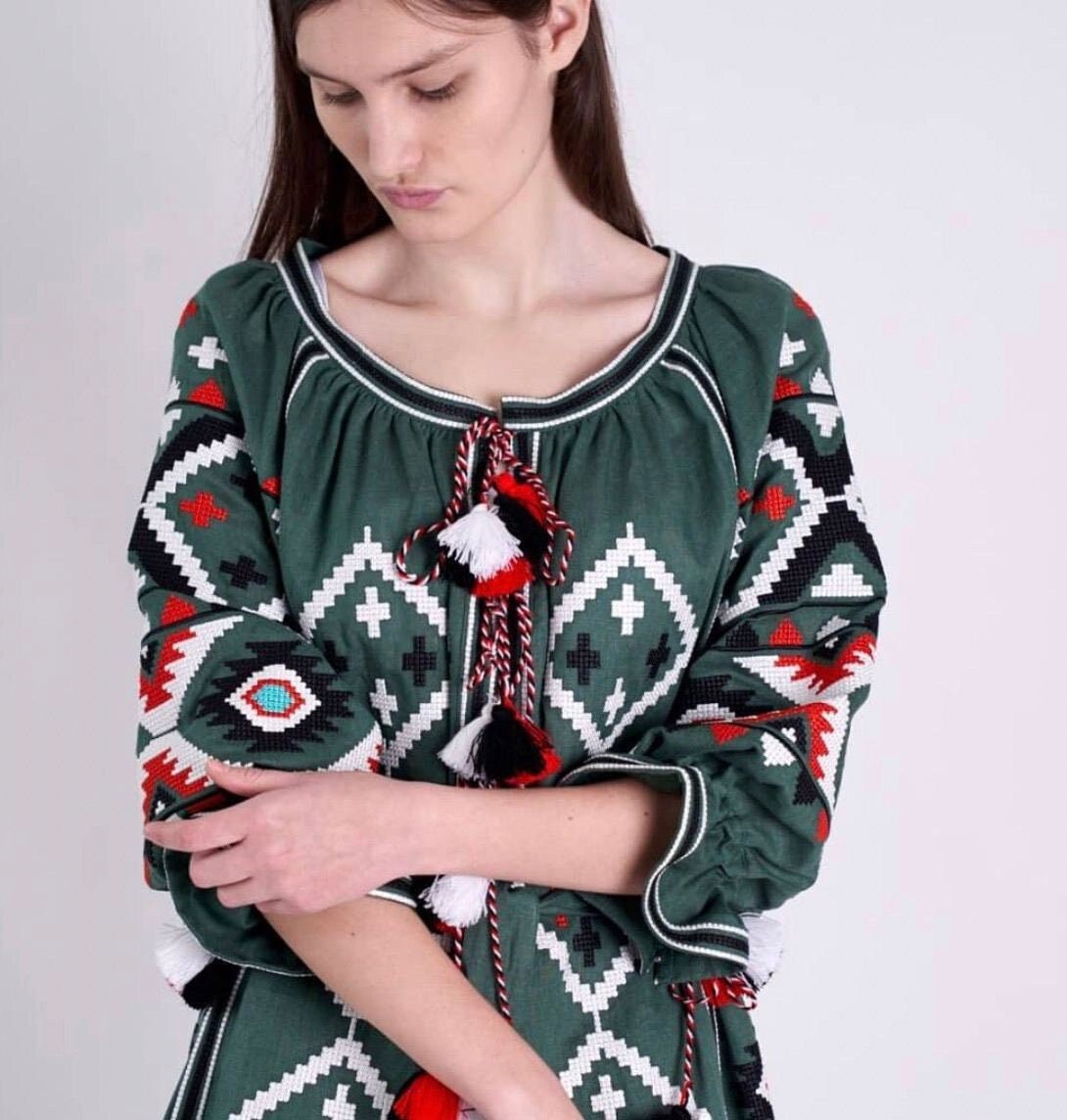Ukrainian vyshyvanka green dress with multicolor geometric embroidery linen Ethnic boho dress tunic Bohemian abaya kaftan robe Vita Kin
