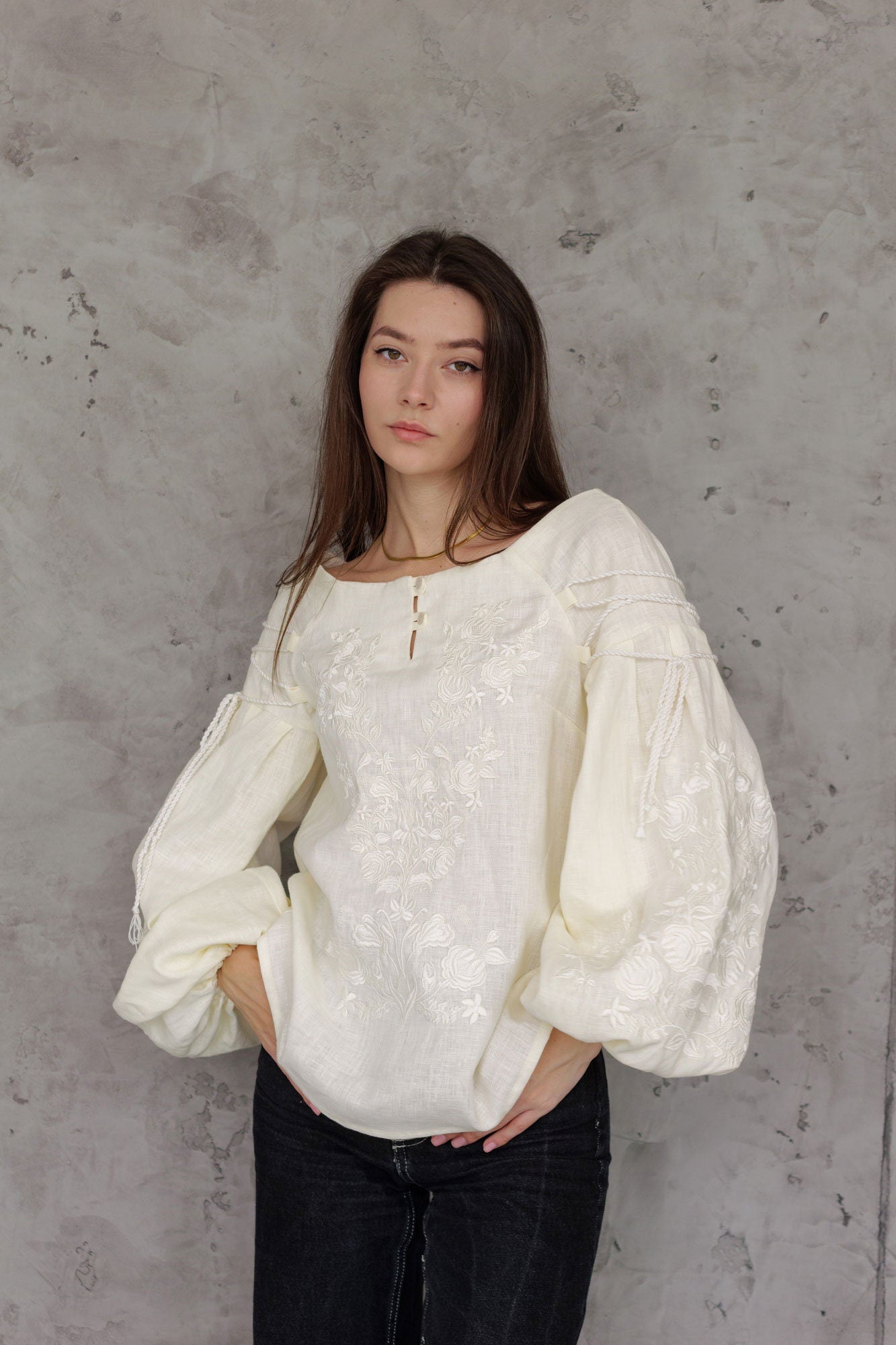 2025 New! Beige Ukrainian Vyshyvanka Blouse - Embroidered Bohemian Ethnic Shirt