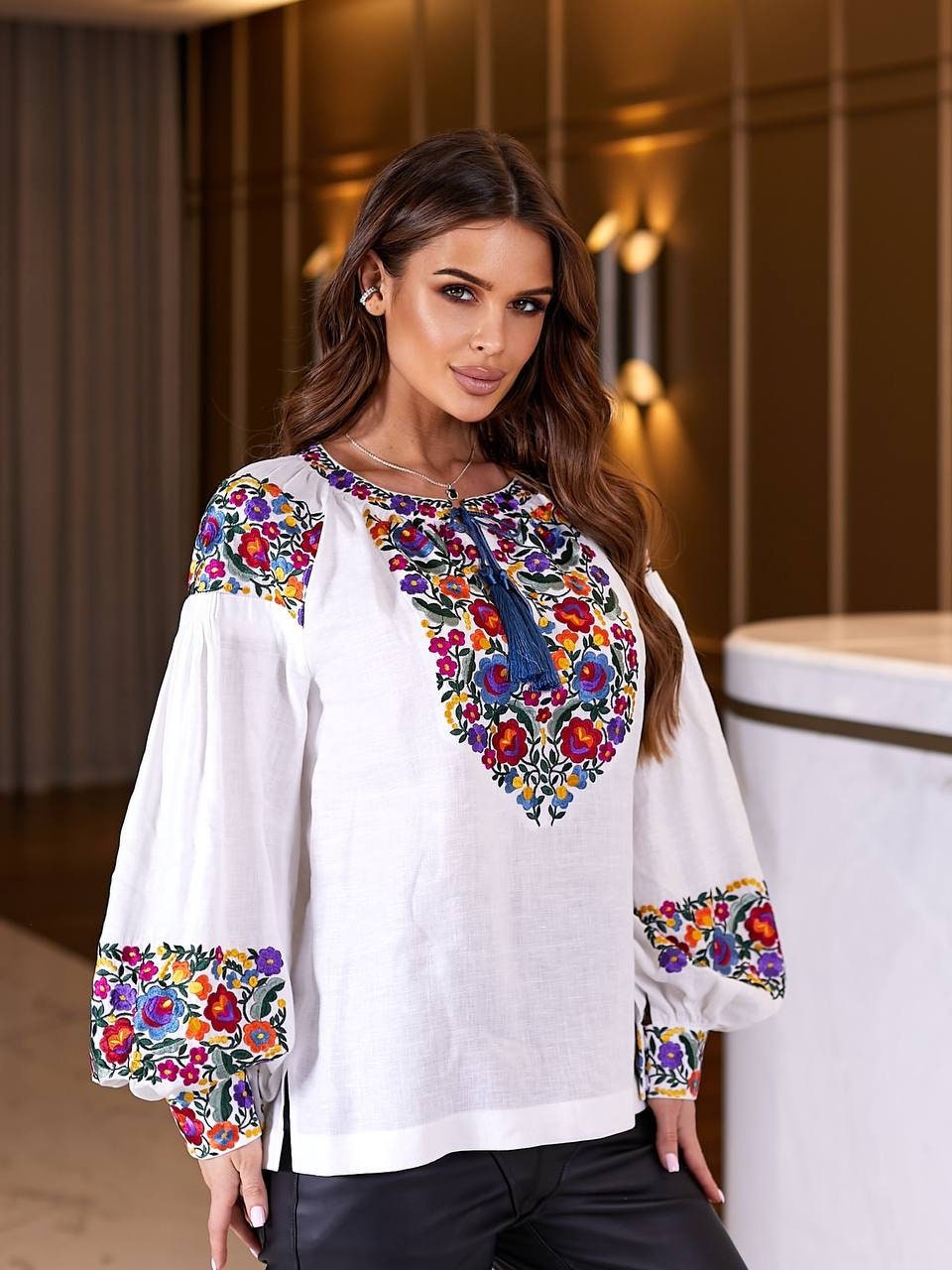 2025 White Ukrainian Vyshyvanka Blouse - Bohemian Embroidered Ethnic Shirt