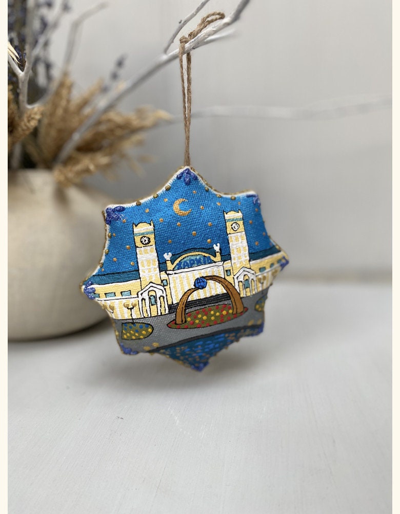 Kharkiv Eco Toy - Hand-Painted Vanilla Star Souvenir for Kids