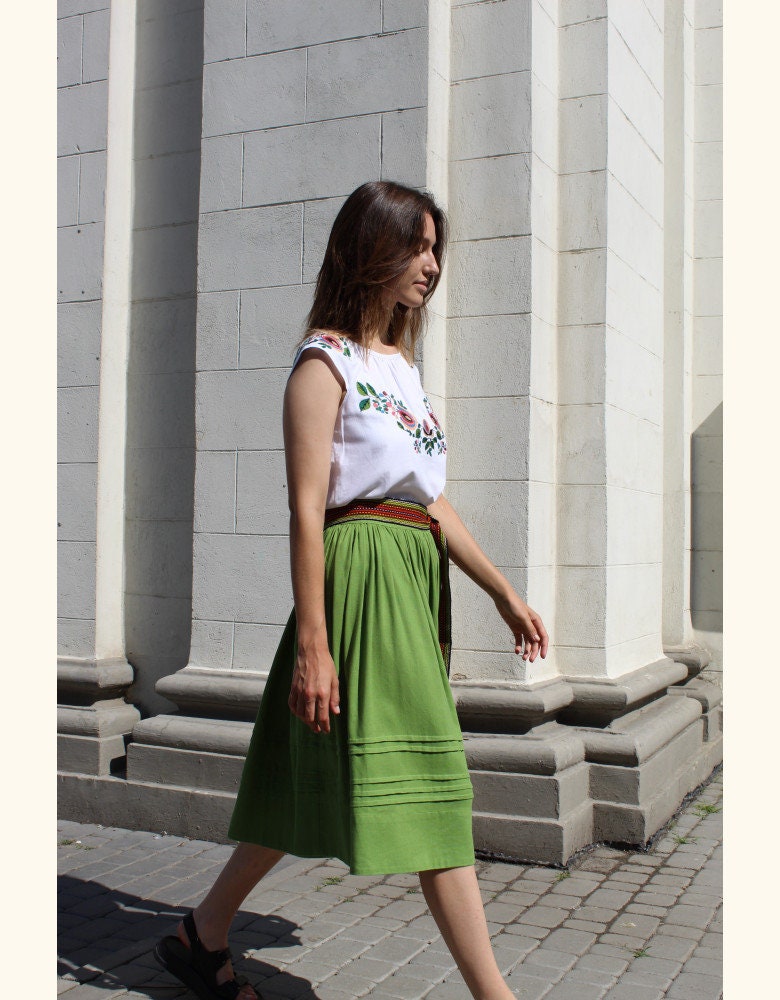 Rozmai Green Linen Vyshyvanka Skirt