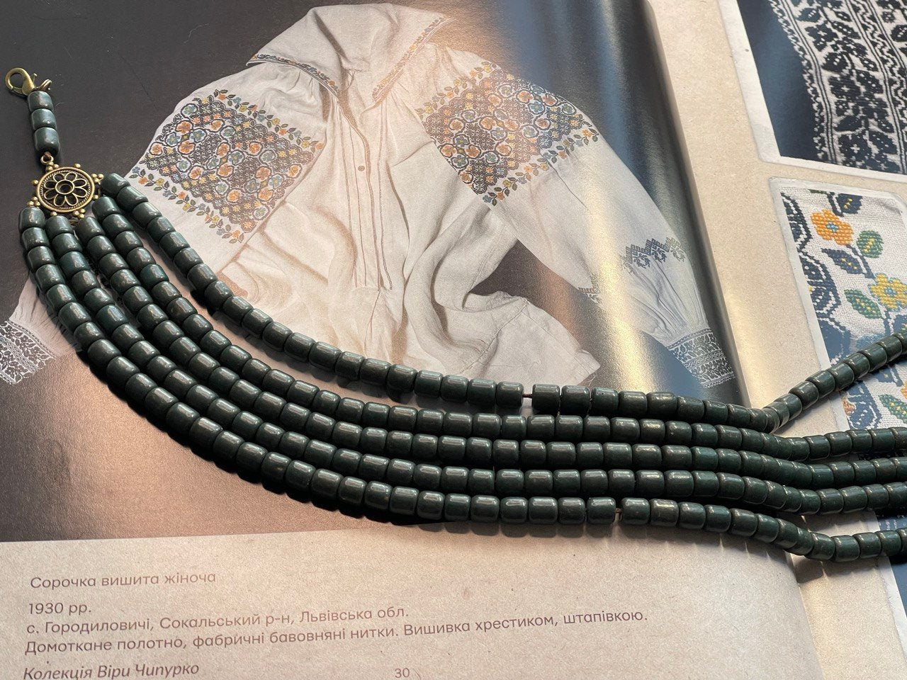 Green Ukrainian Ceramic Handmade Beaded Necklace – Scythian Accessories