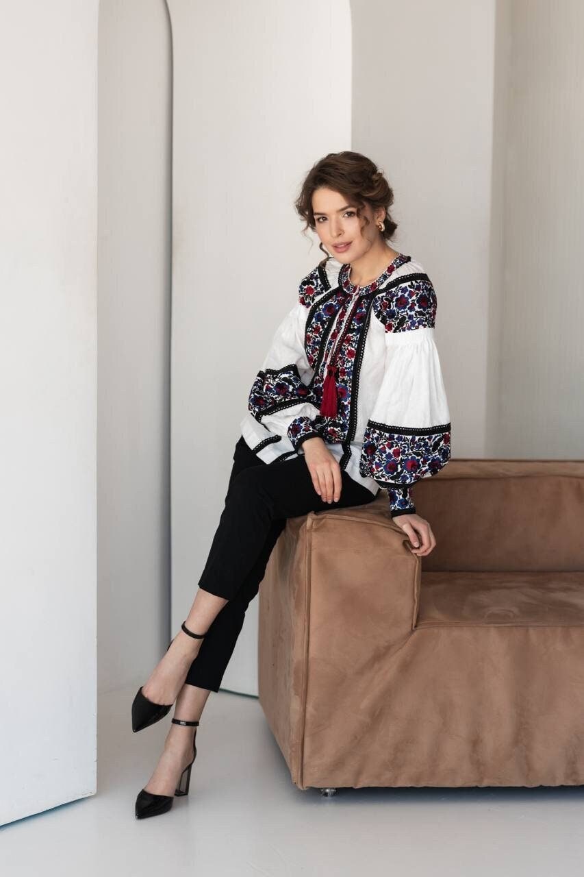 White Ukrainian Vyshyvanka Blouse | Red Embroidered Bohemian Ethnic Shirt