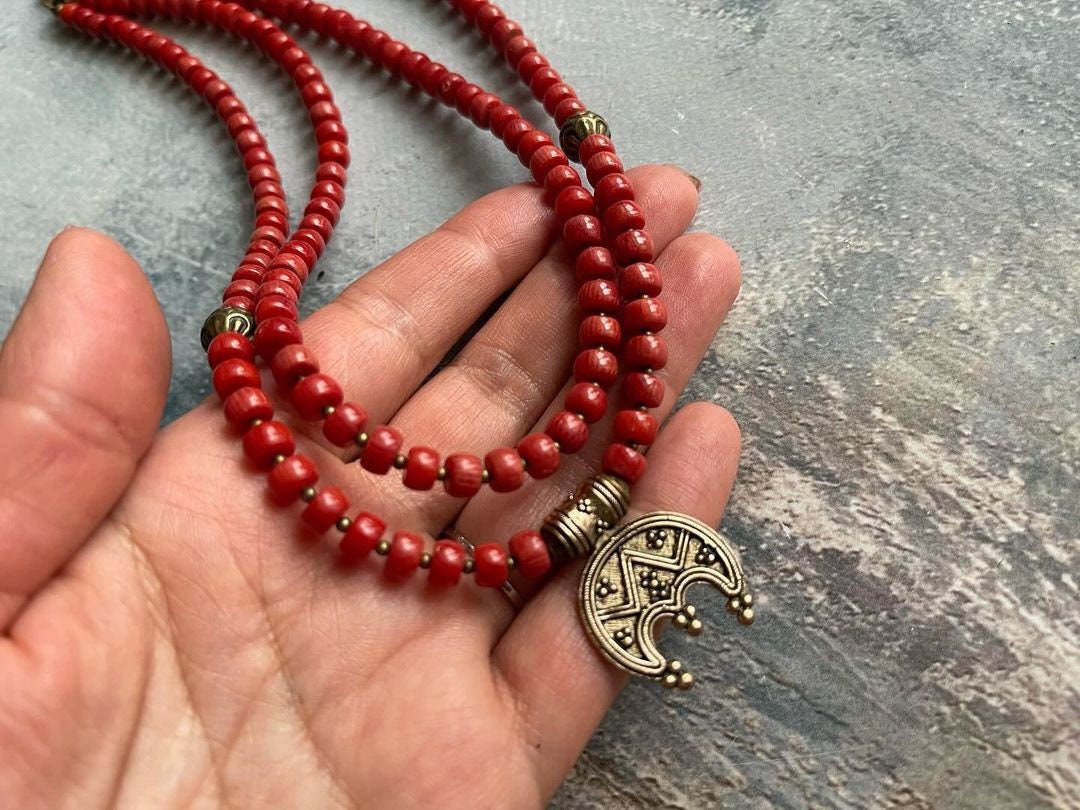 2025 Red Ukrainian Traditional Coral Multirow Necklace in Hand-Cast Bronze for Mother's Day