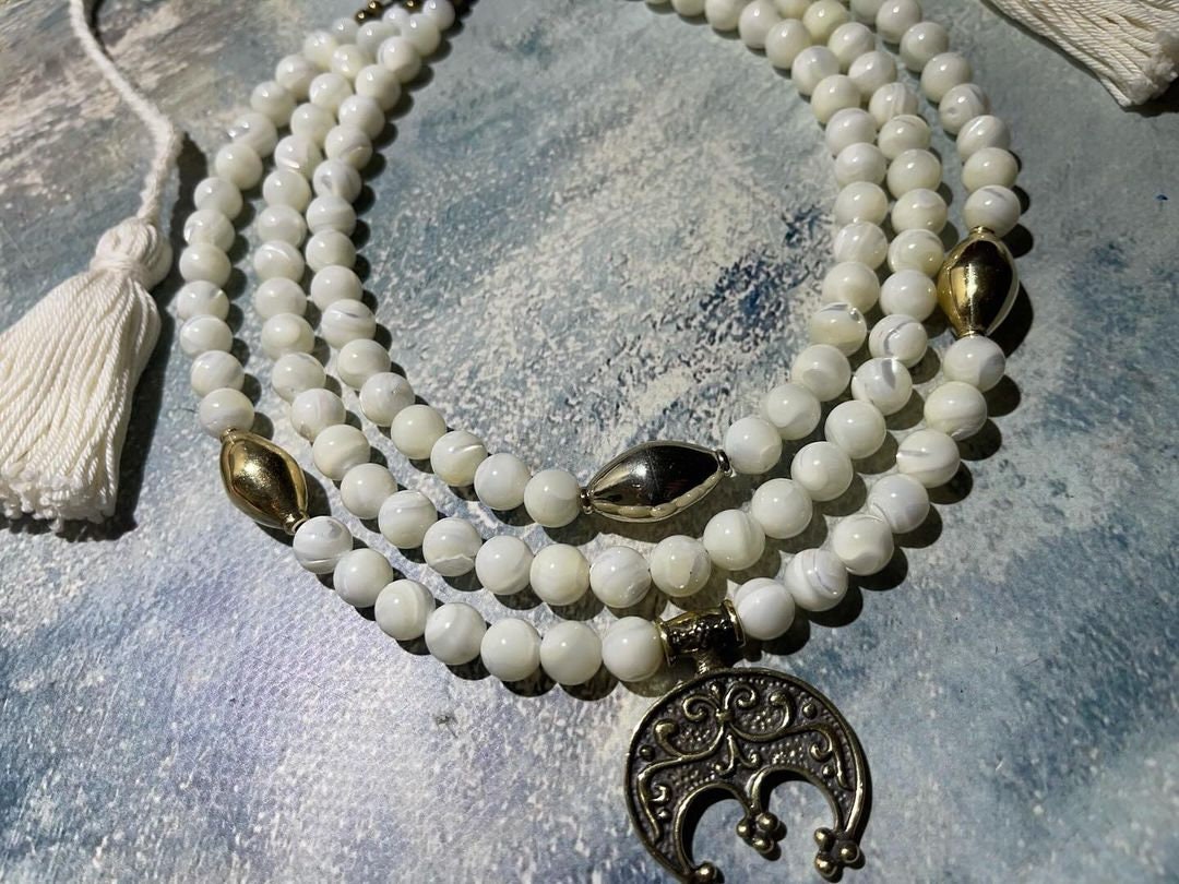 2025 Ukrainian Traditional Mother of Pearl Necklace - Hand-Cast White Bronze Moon Jewelry