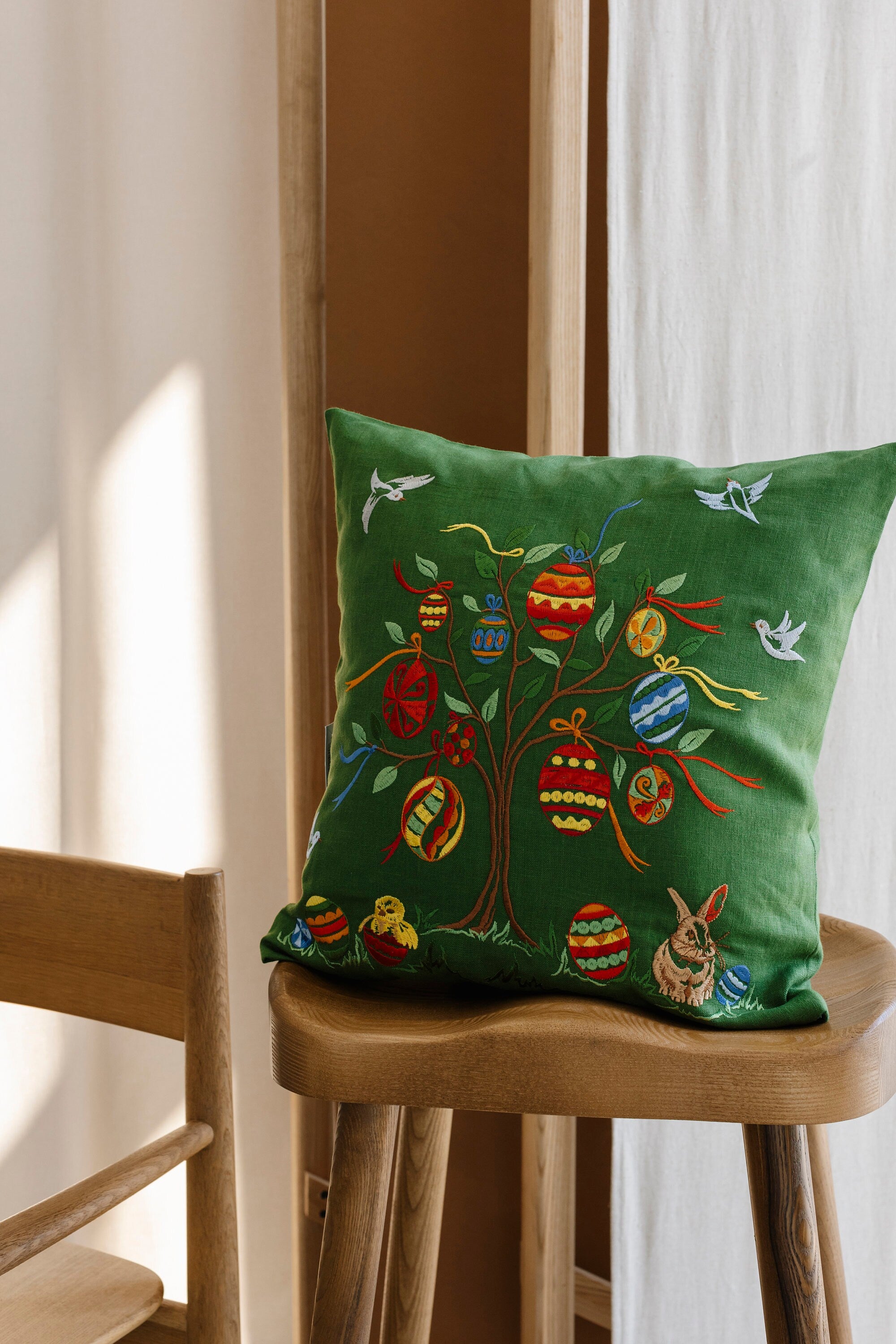 Green Linen Embroidered Pillowcase 40x40 CM – Organic Home Decor