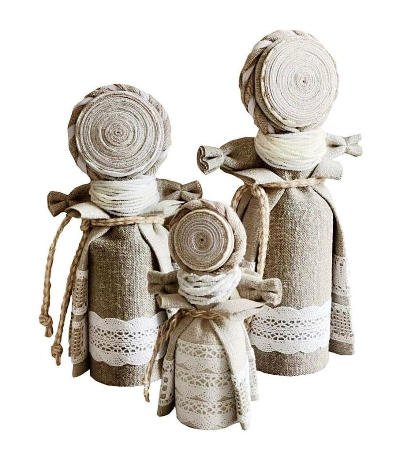 Handmade Motanka Doll - Eye of the Family, Ukrainian Home Protector