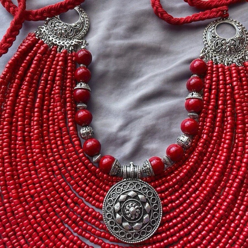 Red Ukrainian Woman Necklace - Beaded Traditional Jewelry