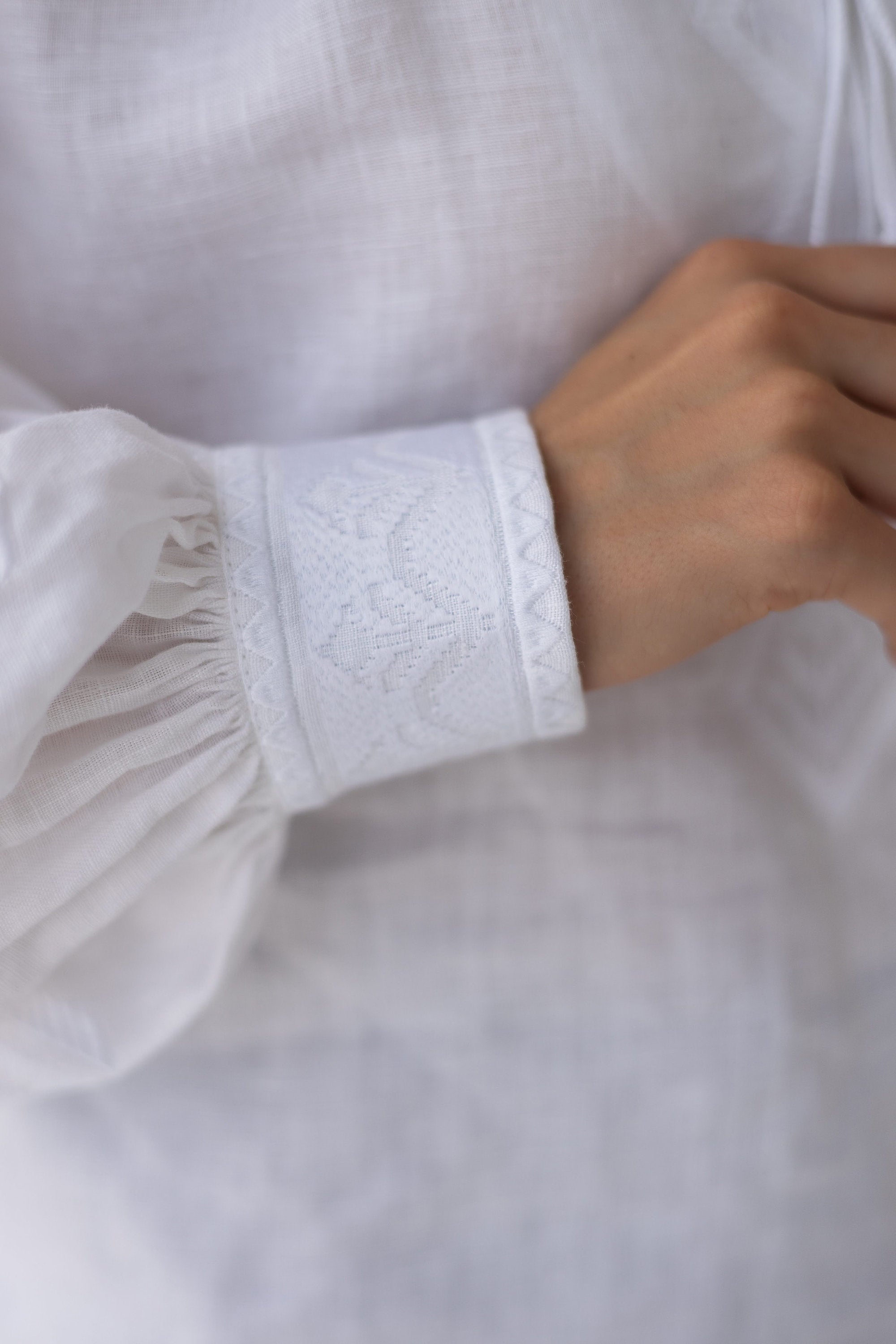 White Ukrainian Vyshyvanka Blouse - Classic Embroidered Bohemian Shirt