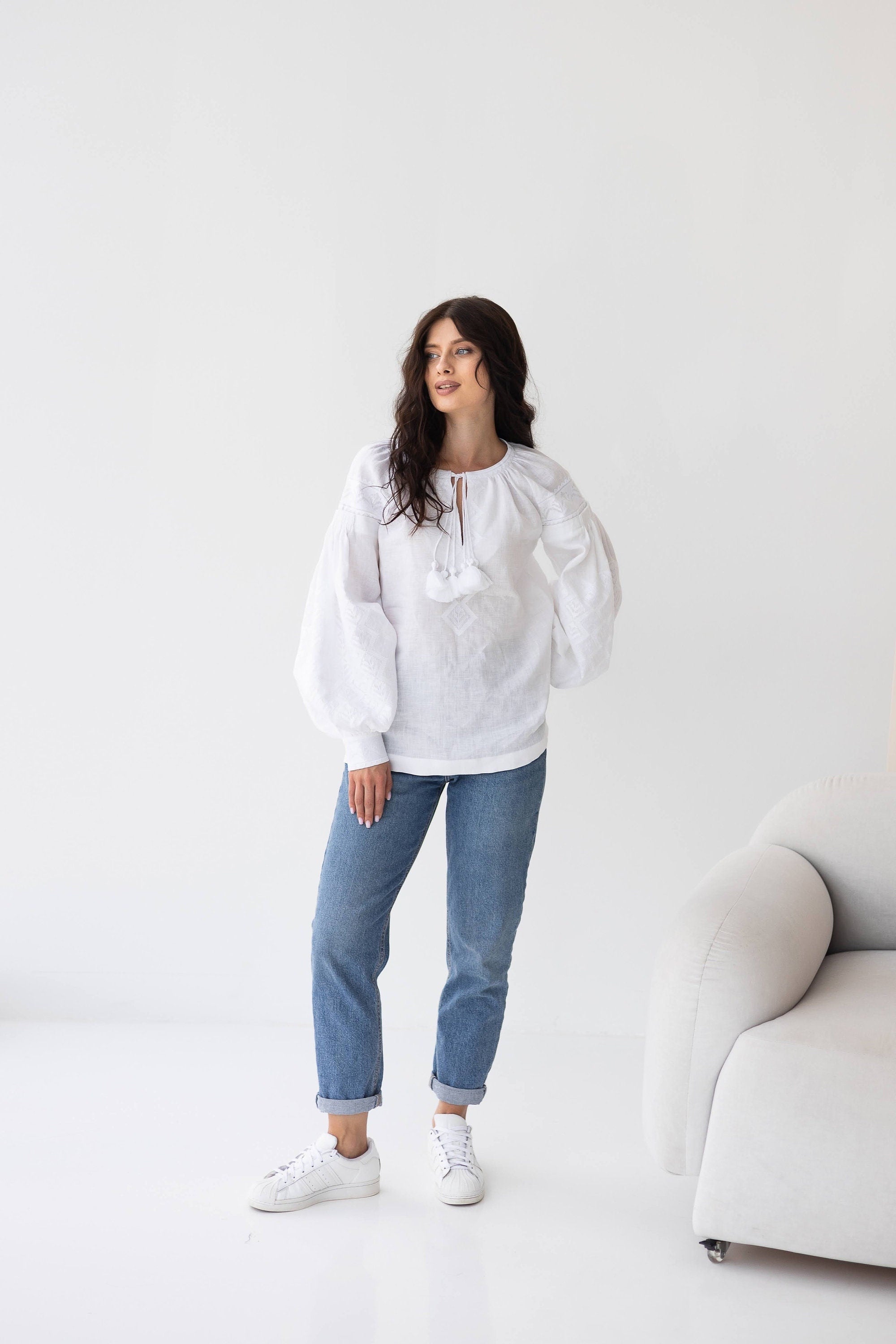 White Ukrainian Vyshyvanka Blouse - Classic Embroidered Bohemian Shirt