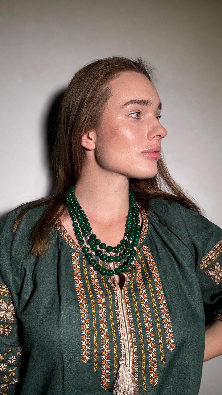 Green necklace Pressed agate Ukrainian Traditional Jewelry natural Ethnic