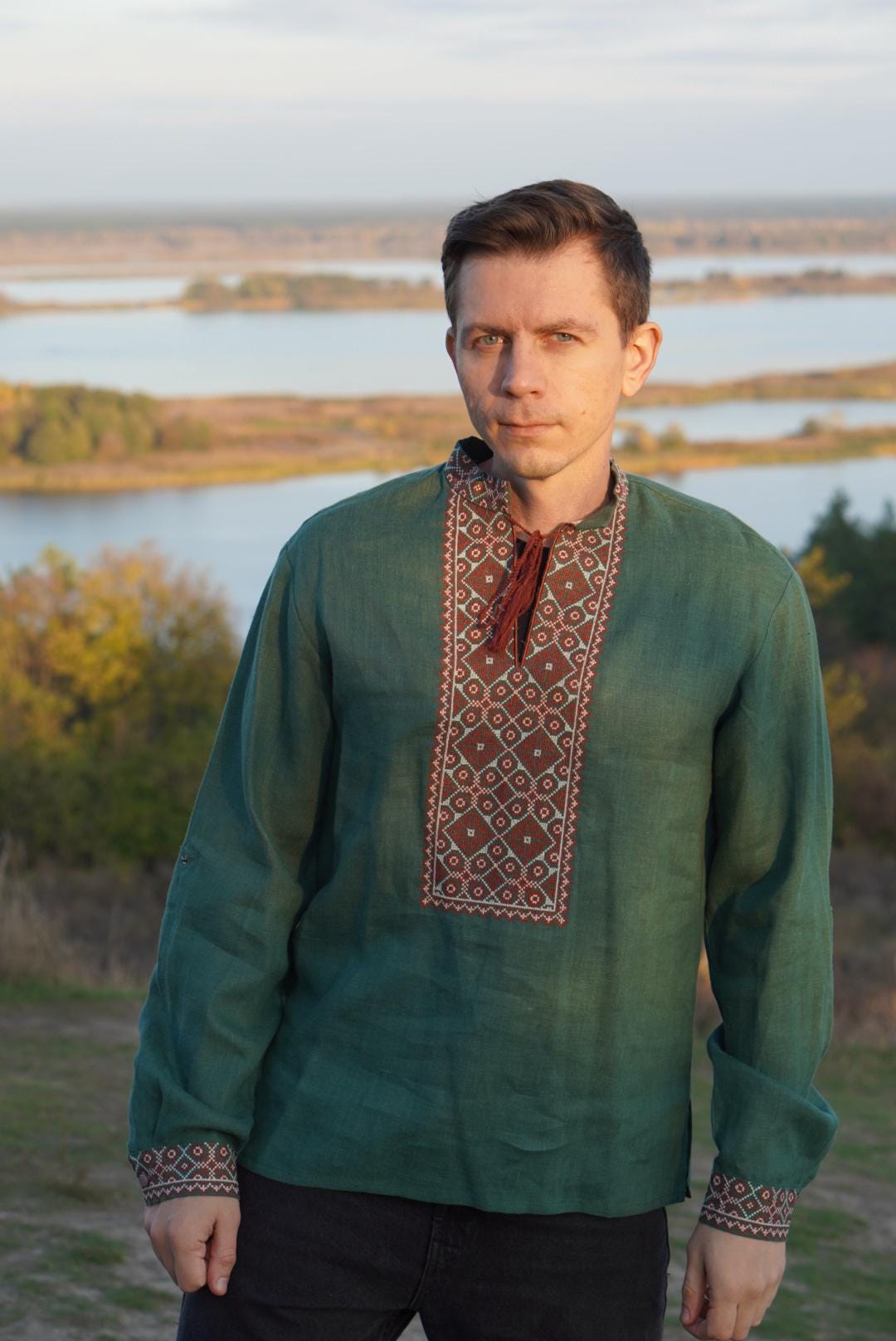 Green Linen Folk Shirt, Ethnic Embroidered shirt Ukrainian shirt For Men, Men's Embroidered Traditional, folk costume shirt, Boho shirt