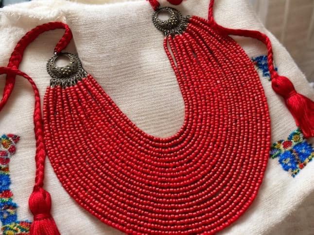 Ukrainian Traditional Ethnic Necklace with Antique Fireplace Beads