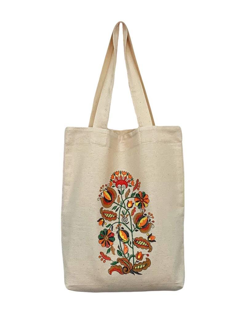 White Ukrainian shoulder bag, Linen boho bag, Embroidered bag, Hippie bag, Floral bag, Flower beach bag, Summer tote bag
