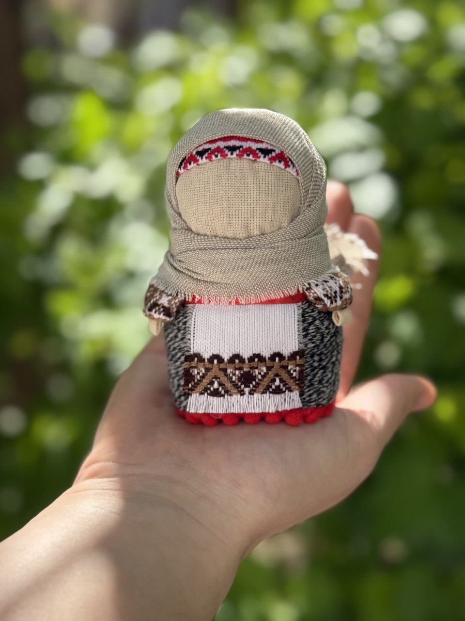 Handmade Zernyanka Motanka Doll - Talisman for Family Well-Being and Health
