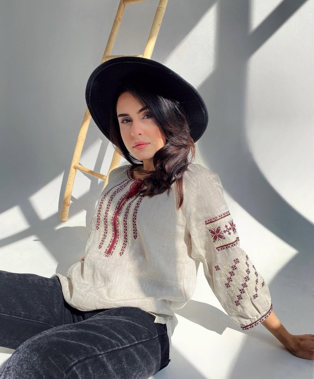 Ukrainian vyshyvanka blouse embroidered blouse Vyshyvanka bohemian ethnic shirt boho chic top