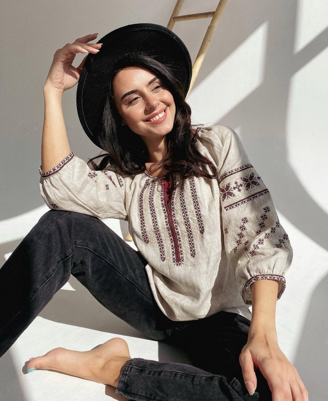 Ukrainian vyshyvanka blouse embroidered blouse Vyshyvanka bohemian ethnic shirt boho chic top