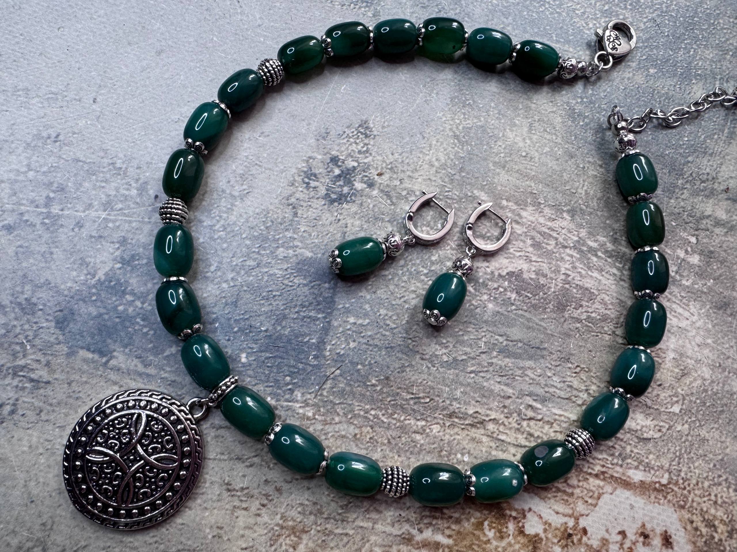 Green Agate Necklace with Celtic Pendant