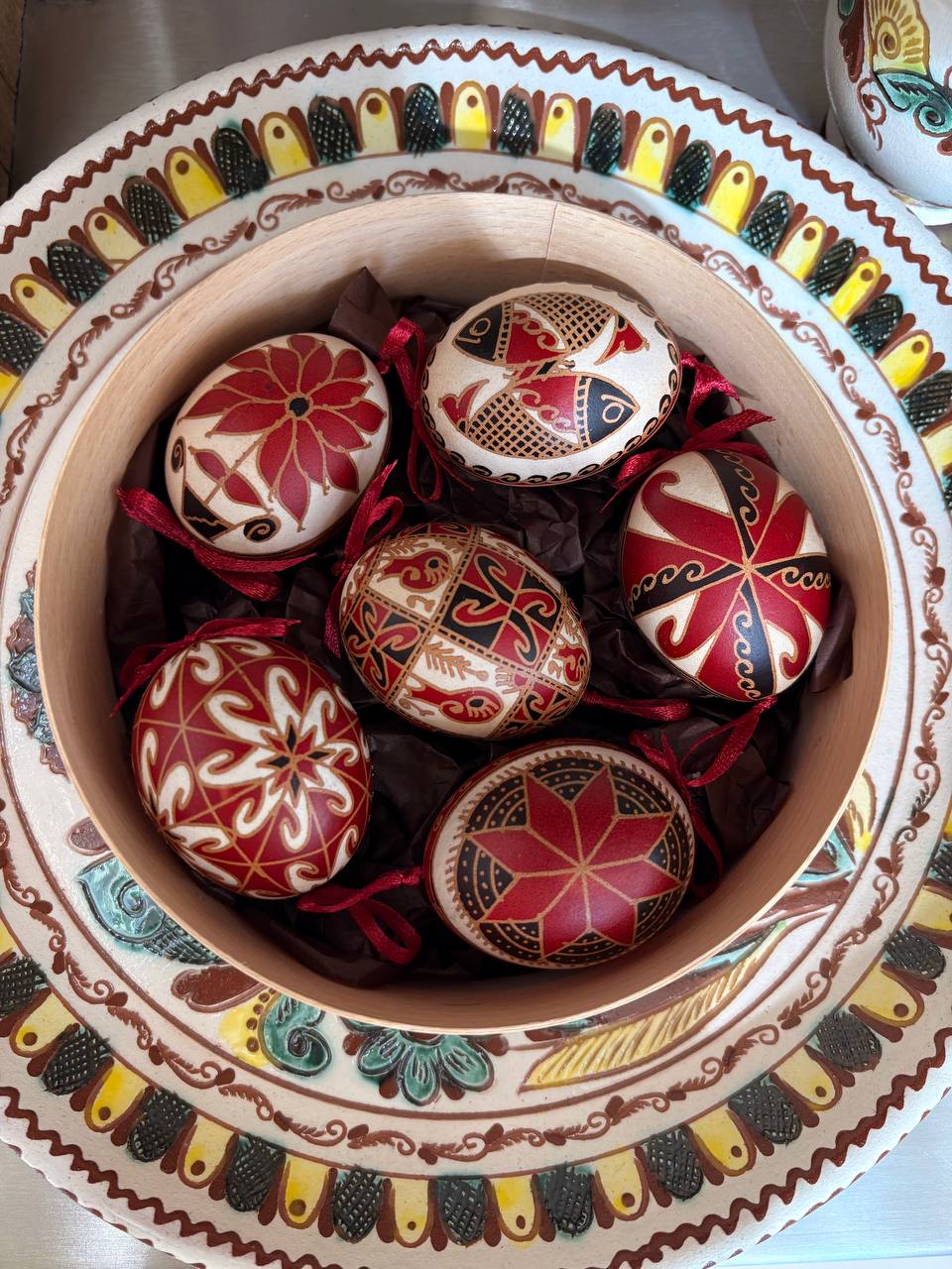 Uovo pysanka tradizionale ucraino. 6 vere uova di gallina pysanky nel set. Pysanky di gallina. Regalo per lei, regalo per la mamma, regalo di Natale