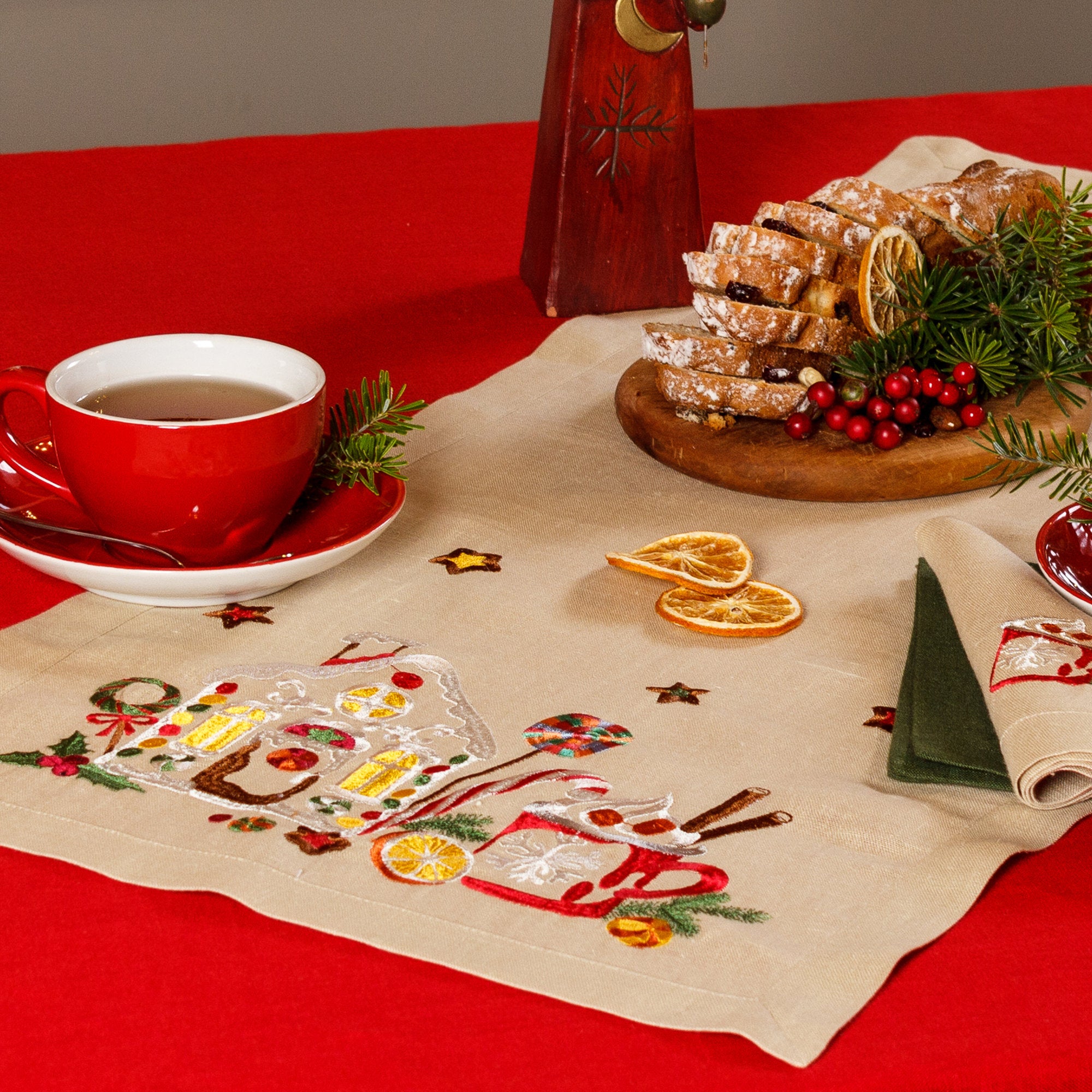 90x40 cm Ukrainian Embroidered Christmas Tablecloth - Festive Design