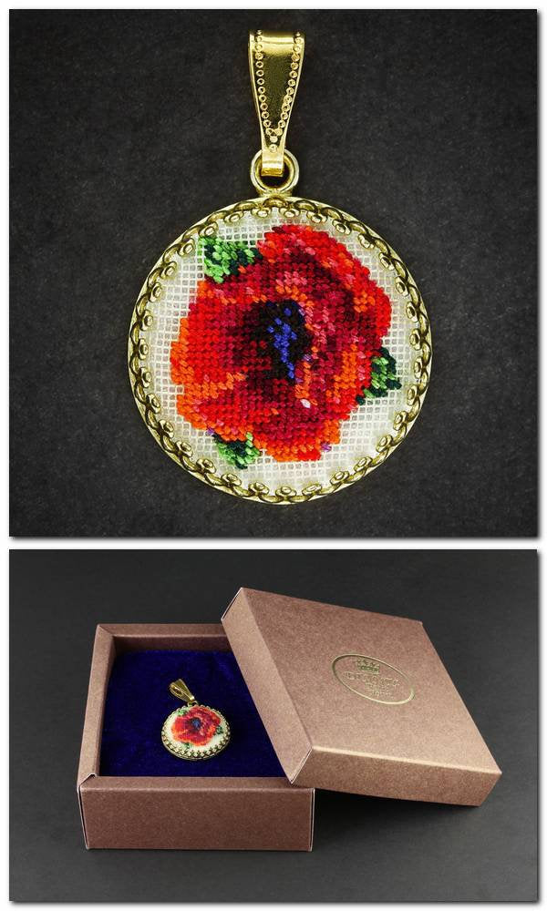 Embroidered Pendant Necklace - Handcrafted Elegance for Women