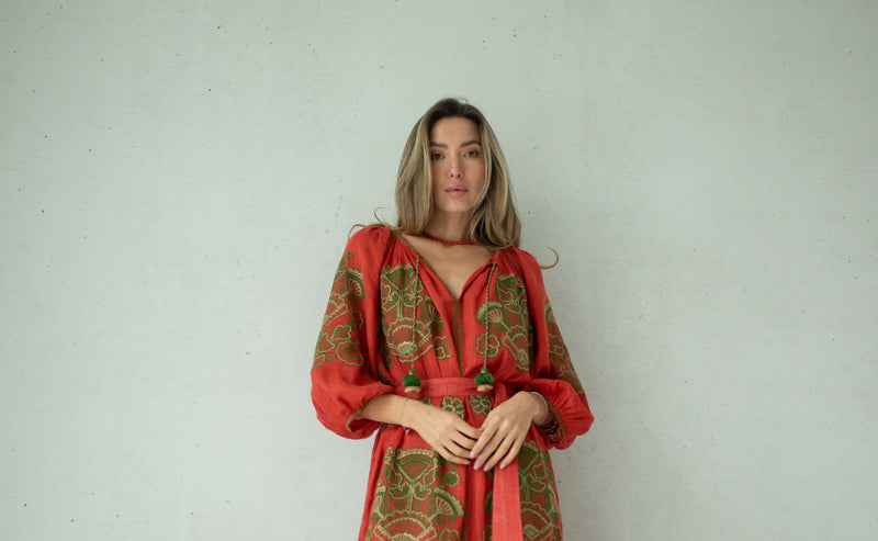 Buy Ukrainian embroidered dresses | Narodniy Dim Ukraine