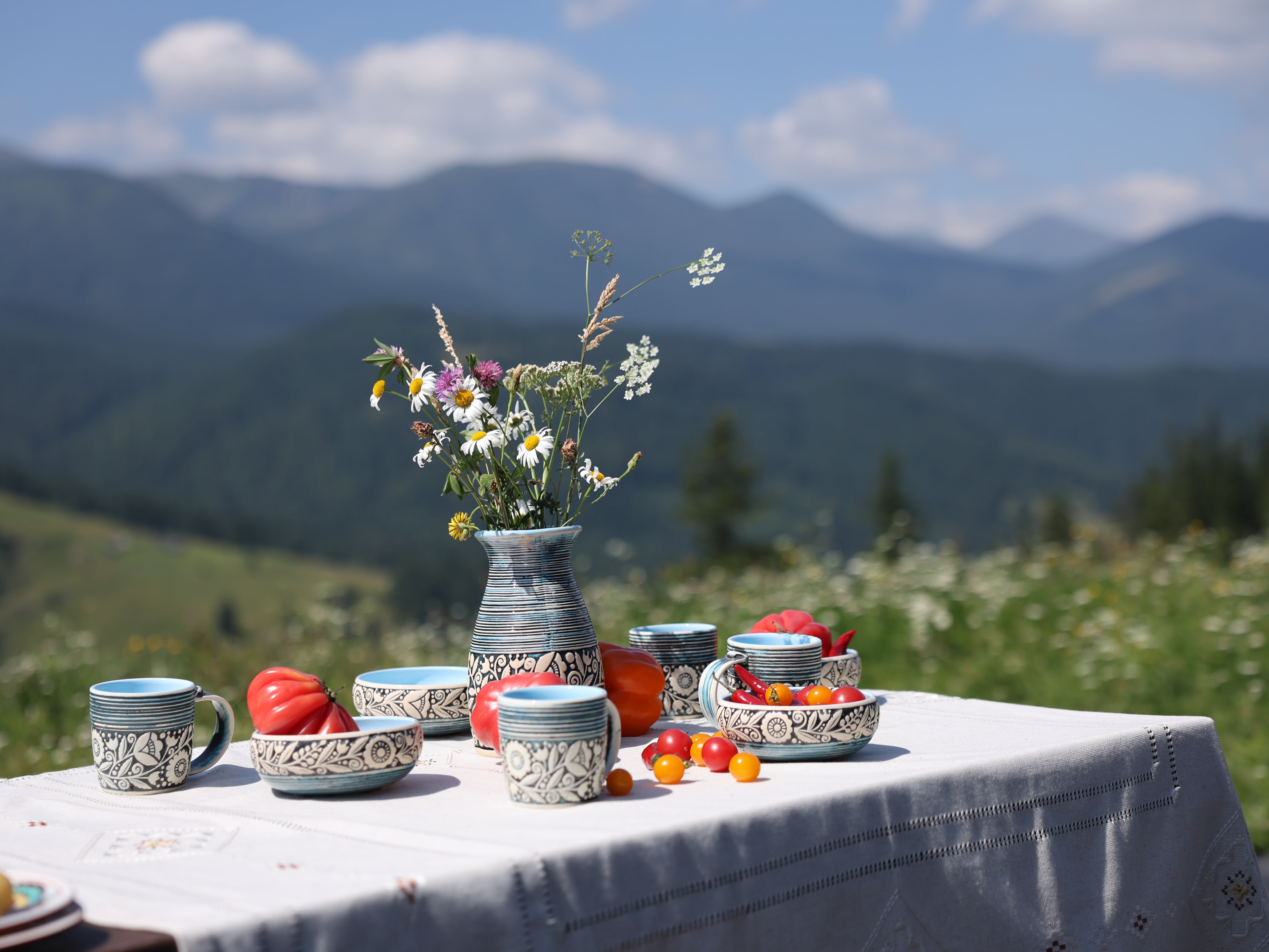 Set Handmade Tablecloth 220 * 150 СМ + 6 Napkins 30*30 CM. Coffee, Easter tablecloth, Traditional Tablecloth Ukrainian Embroidered