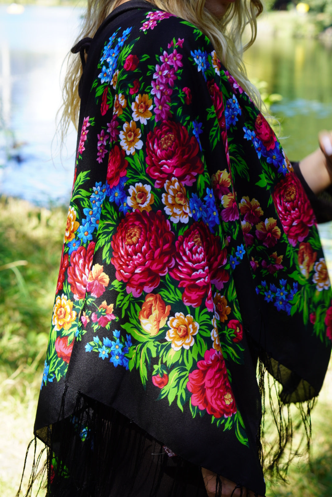 Black Ukrainian Shawl 120x120 cm Wool Scarf with Floral Design