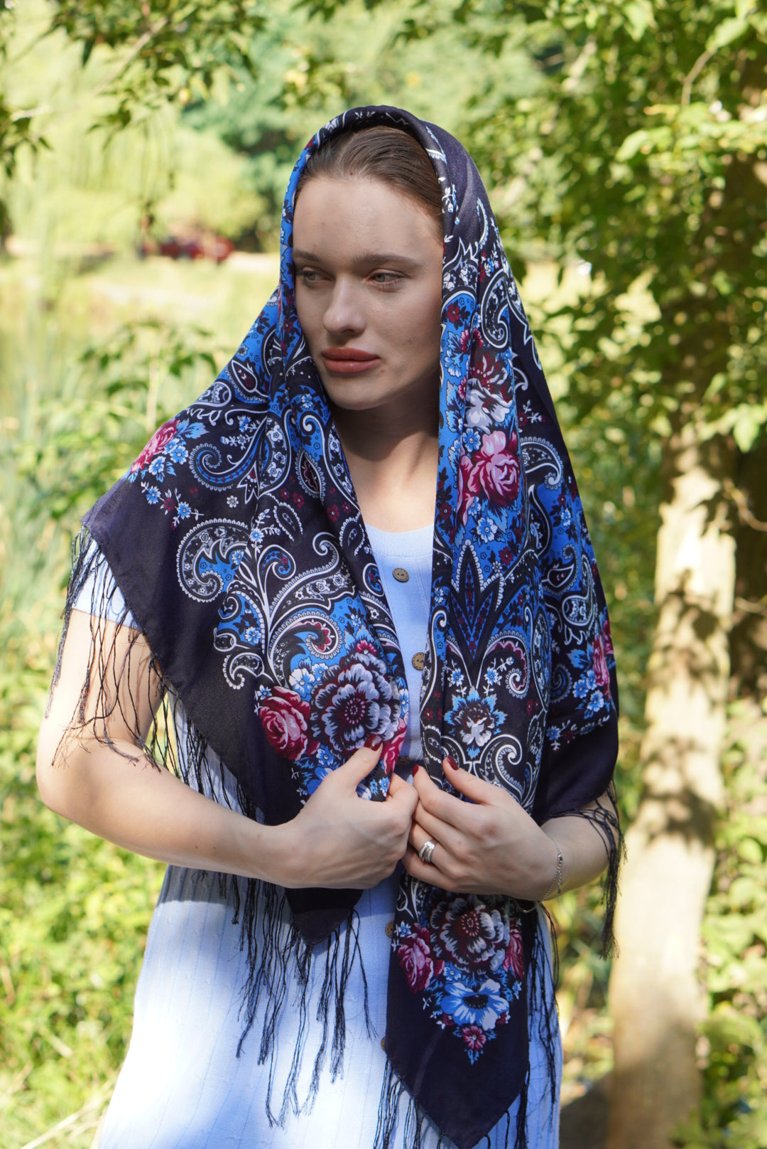 Dark Blue Bohemian shawl Wool Ukrainian Word of LoveTraditional scarf Ethnic shawl châle ukrainien