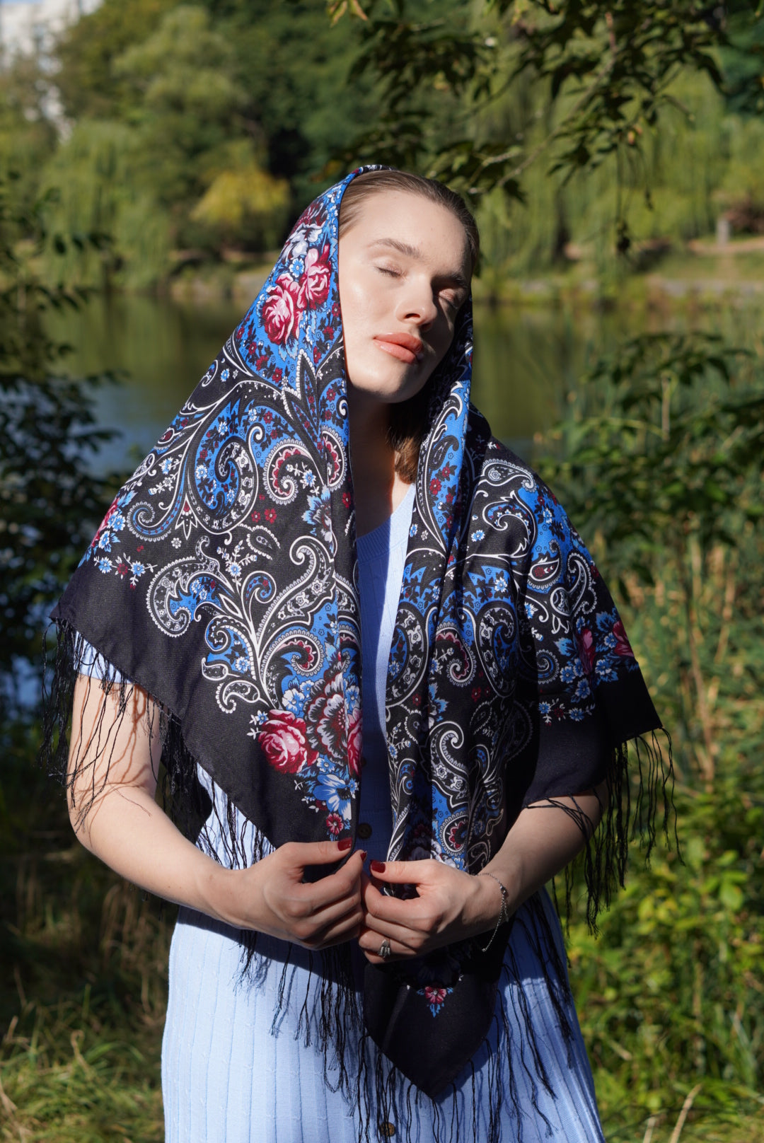 Dark Blue Bohemian shawl Wool Ukrainian Word of LoveTraditional scarf Ethnic shawl châle ukrainien