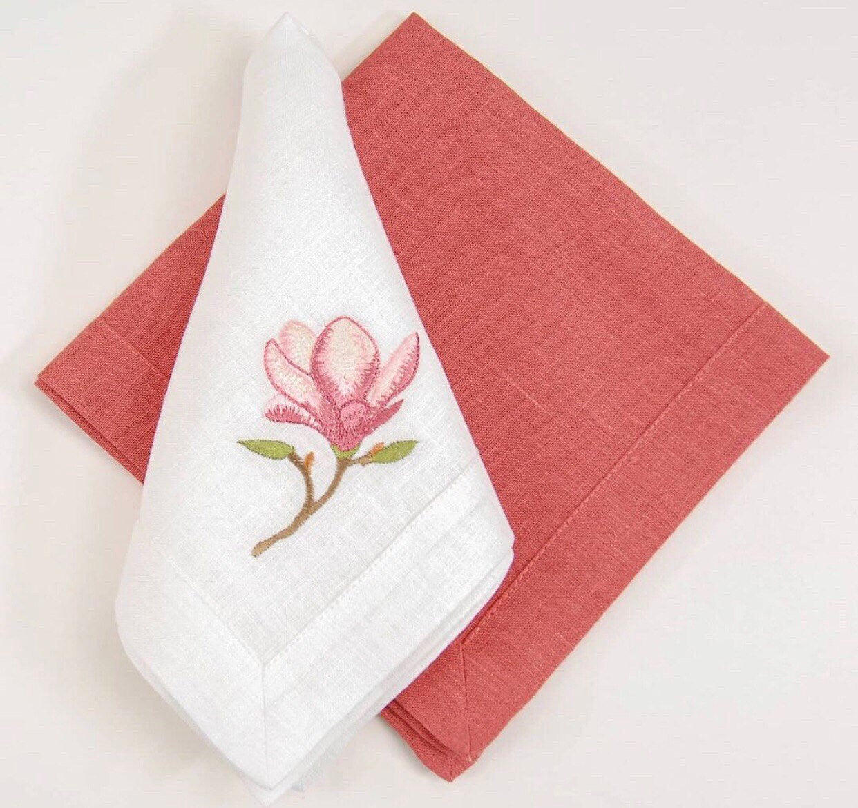 Embroidered Napkin Magnolia 40x40 CM - Ukrainian Tablecloth and Easter Linen Napkins