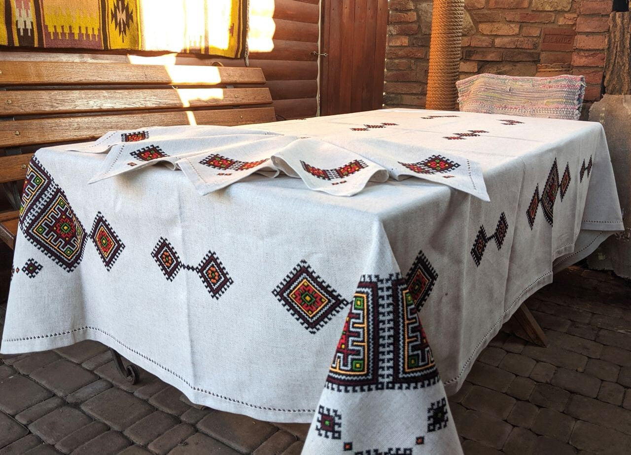Handmade Ukrainian Embroidered Tablecloth 150x150 CM - Traditional Ethno Design