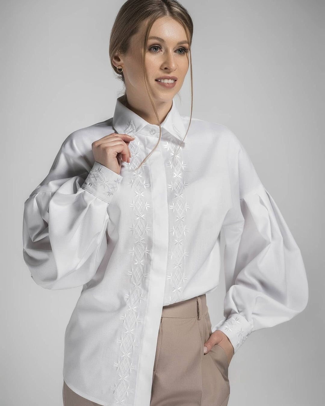 2025 White Ukrainian Vyshyvanka Blouse - Bohemian Embroidered Shirt