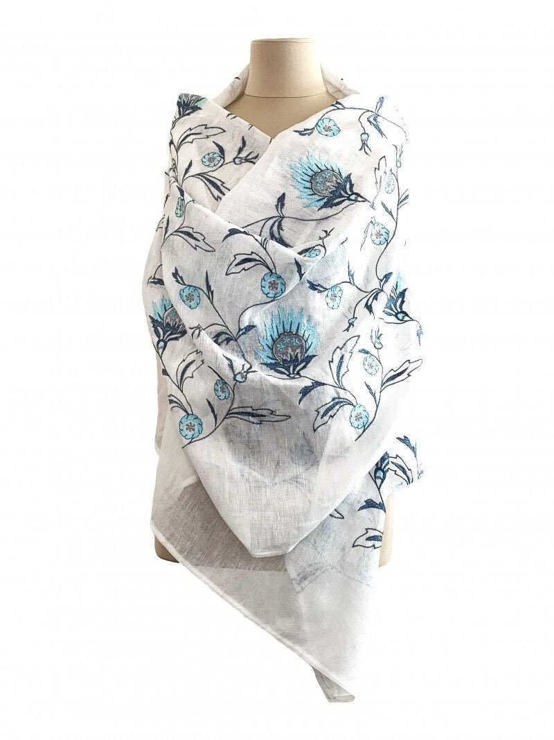 Ukrainian Traditional White Linen Scarf with Slavic Embroidery – Handmade Folk Shawl for Women