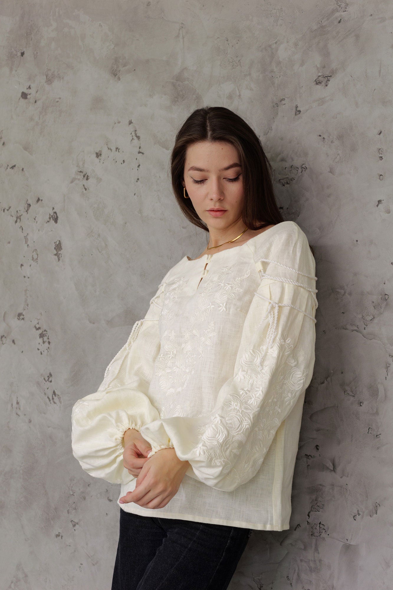 2025 New! Beige Ukrainian Vyshyvanka Blouse - Embroidered Bohemian Ethnic Shirt