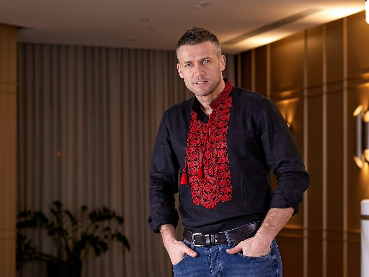 Black Ukrainian Vyshyvanka Shirt for Men with Red Embroidery