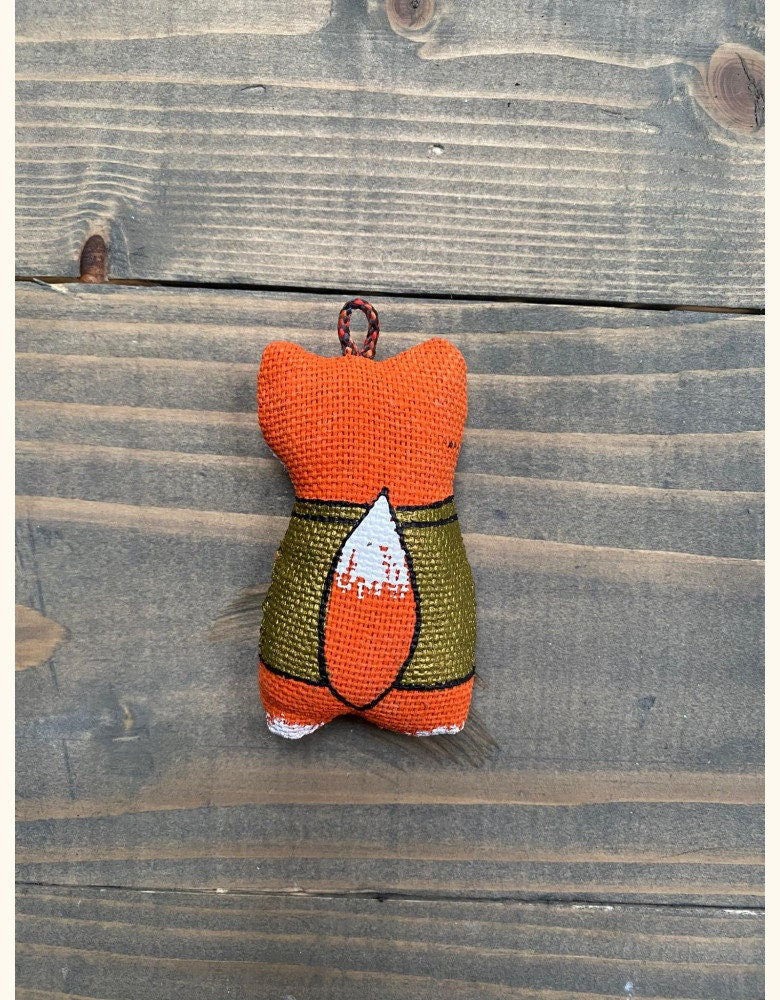 Vanilla Plast Fox Keychain - Hand-Painted Eco Toy in Scout Uniform
