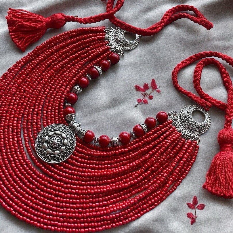 Red Ukrainian Woman Necklace - Beaded Traditional Jewelry
