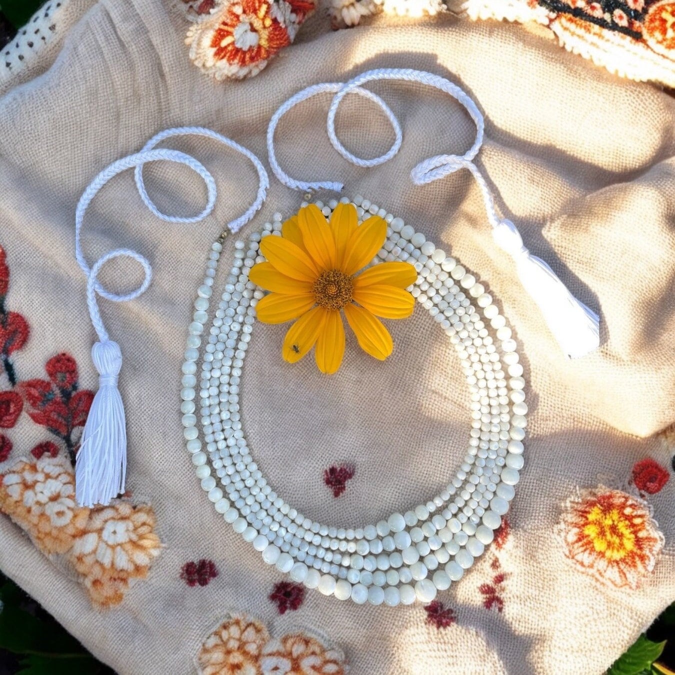 2025 White Ukrainian Folk Necklace - Multirow Ethnic Jewelry in Natural Mother of Pearl