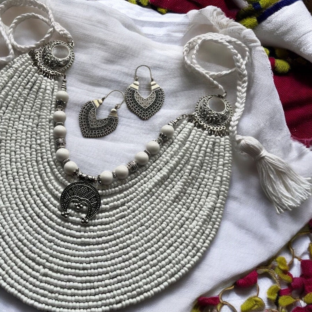 White Ukrainian Traditional Multirow Necklace and Earrings Set with Glass Beads and Moon Pendant