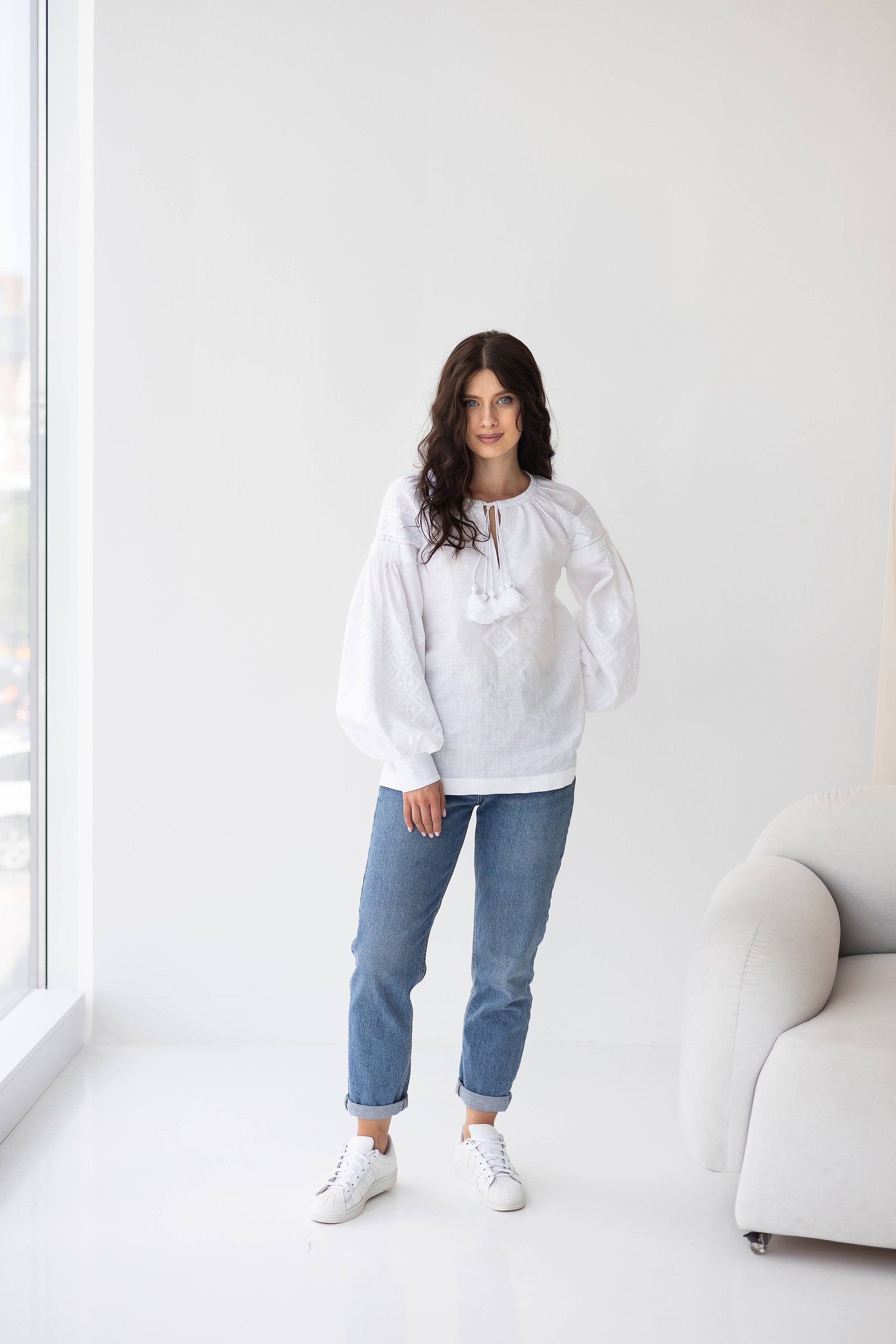 White Ukrainian Vyshyvanka Blouse - Classic Embroidered Bohemian Shirt