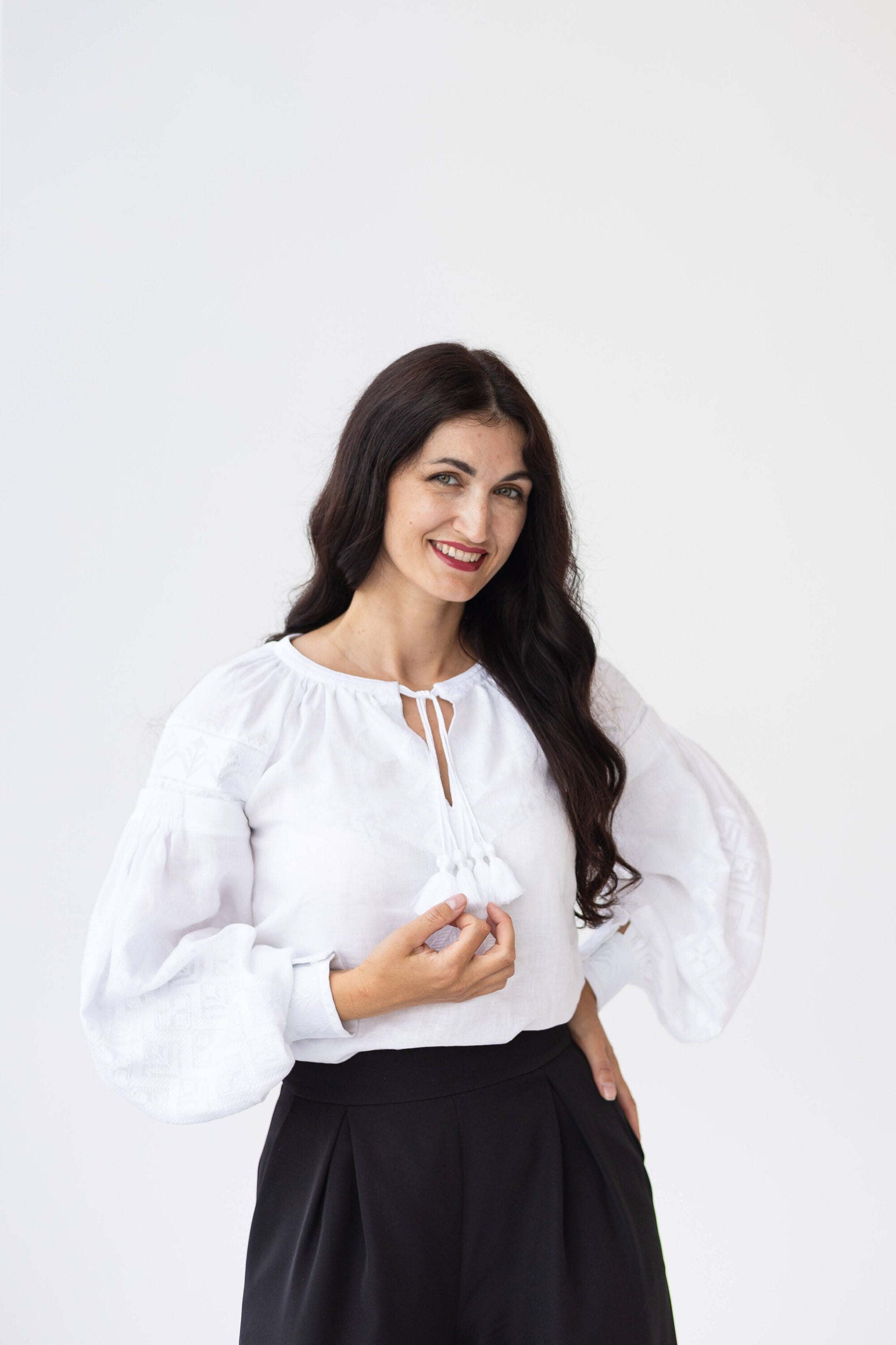 White Ukrainian Vyshyvanka Blouse - Classic Embroidered Bohemian Shirt