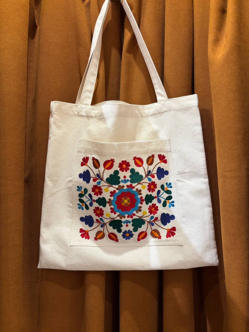 White Ukrainian shoulder bag, Linen boho bag, Embroidered bag, Hippie bag, Floral bag, Eastergift, Flower beach bag, Summer tote bag