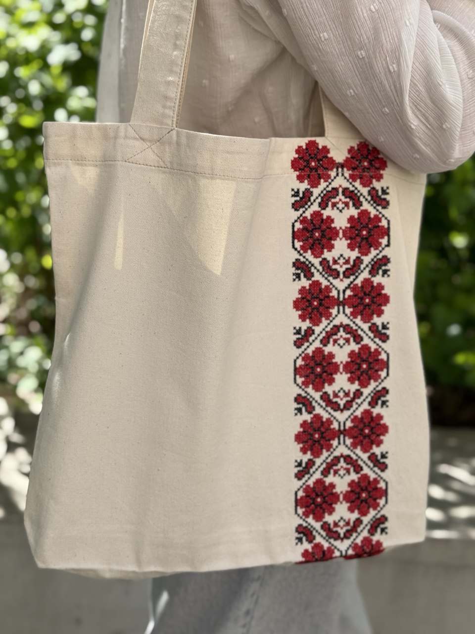 Botanical shoulder bag, Linen boho bag, Embroidered bag, Hippie Boho bag, Floral bag, Eastergift, Flower beach bag, Summer tote bag