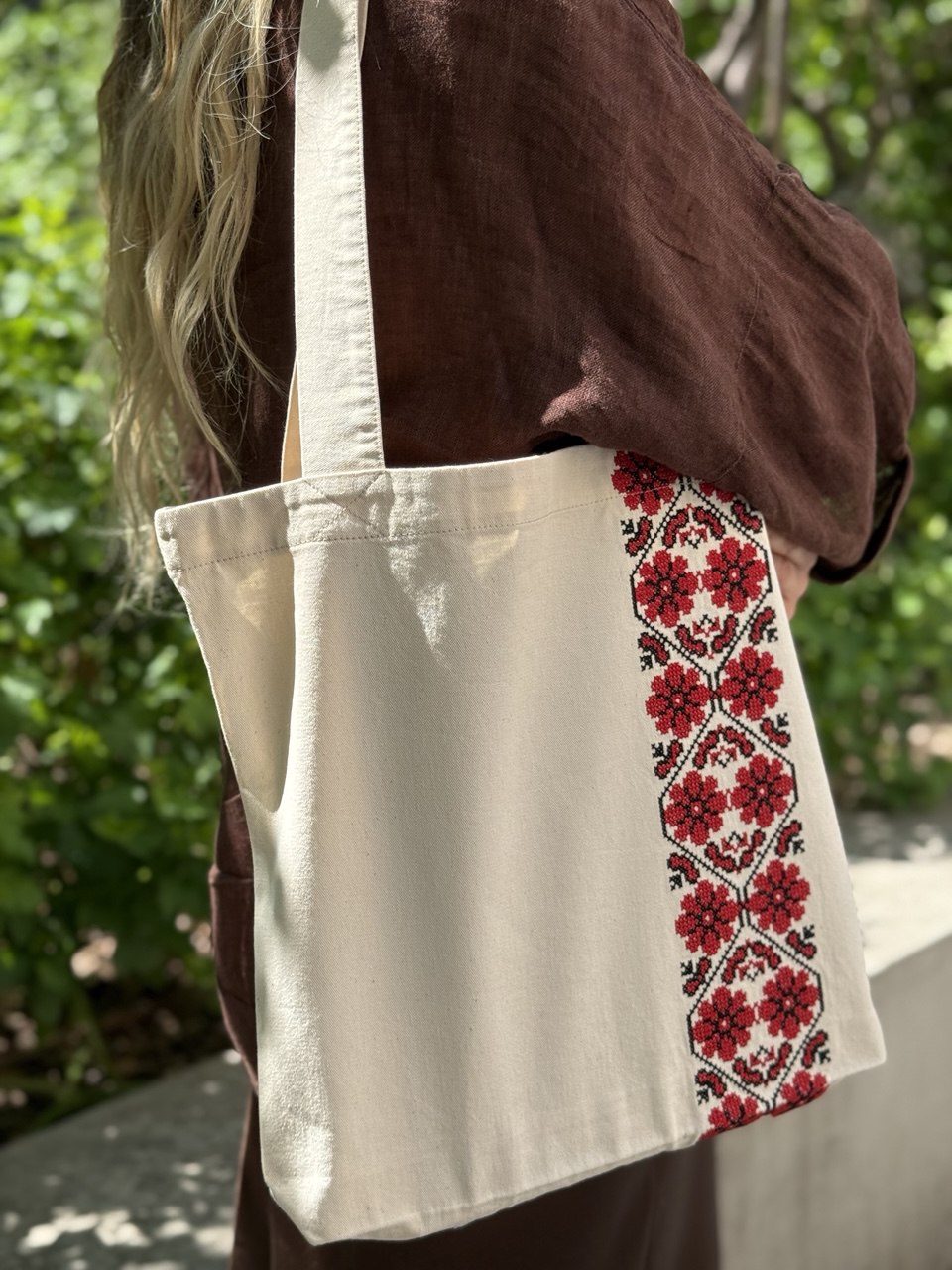 Botanical shoulder bag, Linen boho bag, Embroidered bag, Hippie Boho bag, Floral bag, Eastergift, Flower beach bag, Summer tote bag