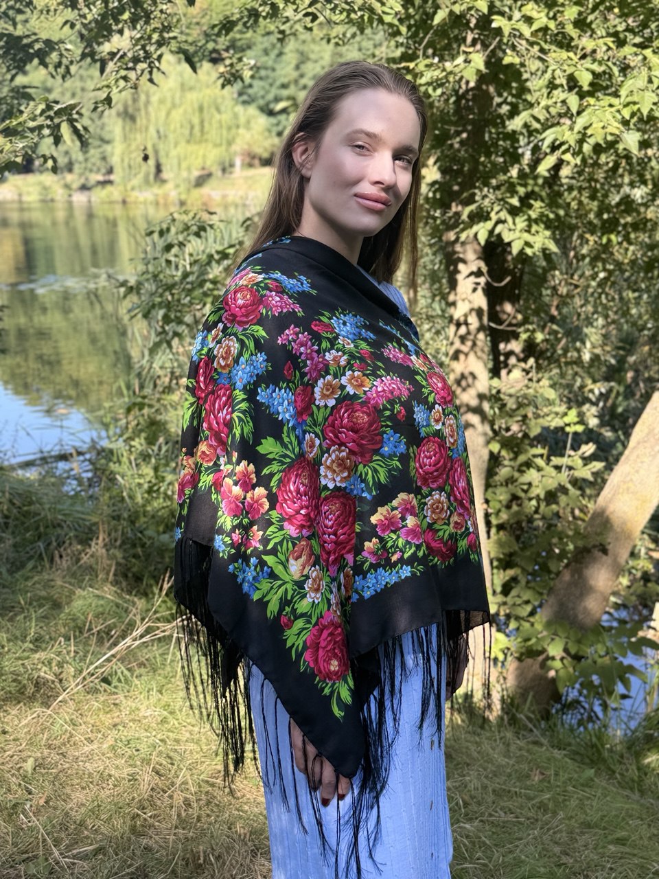 Black Ukrainian Shawl 120x120 cm Wool Scarf with Floral Design