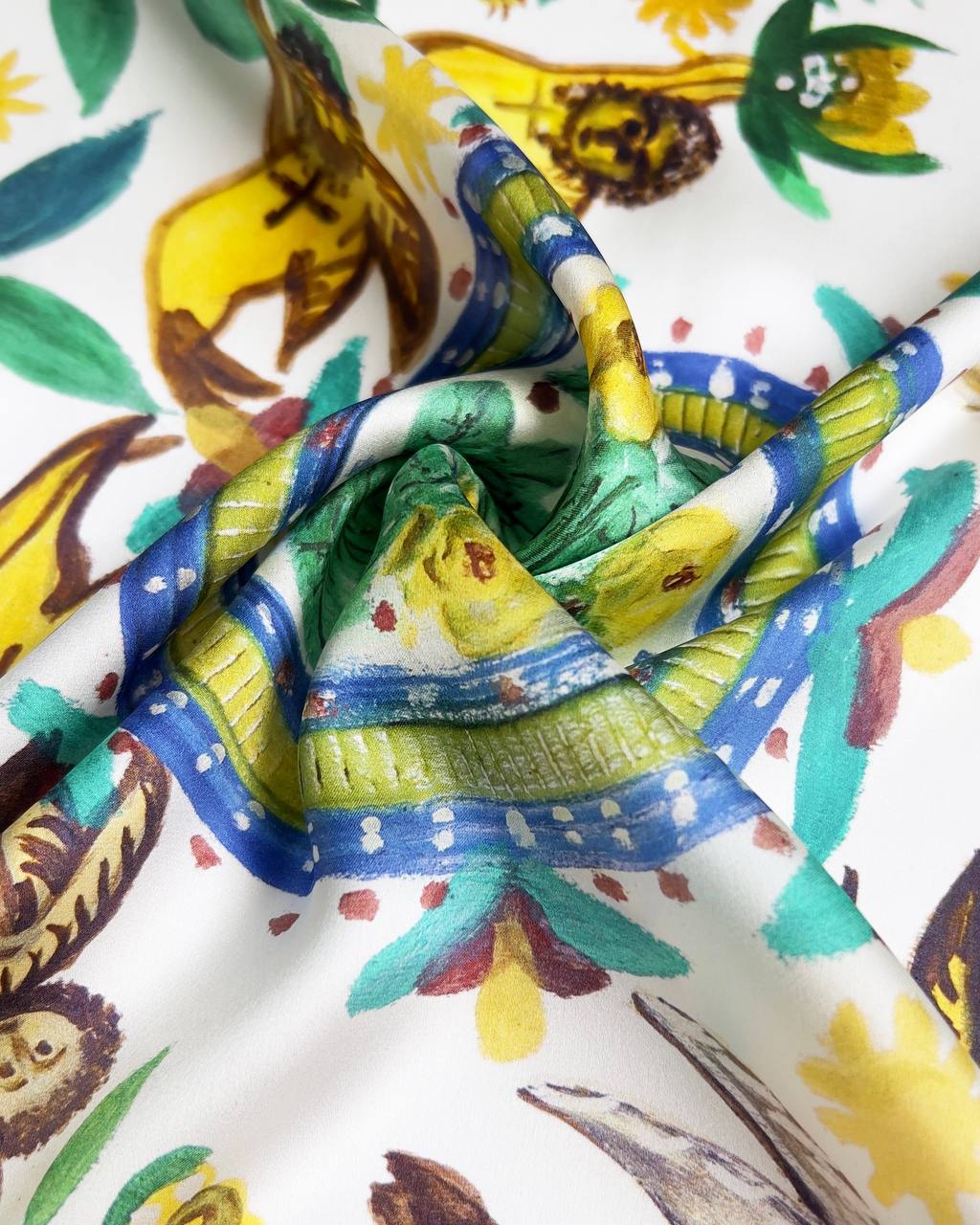 Ukrainian Bohemian shawl Ethnic ornament