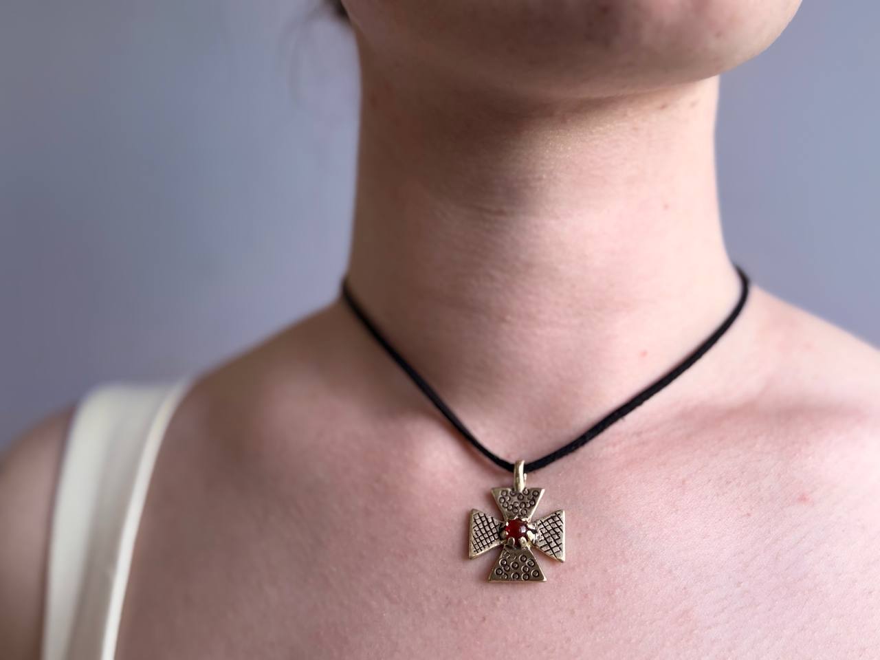 Vintage Style Choker